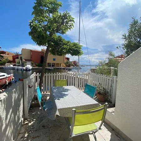 Appartement 2 Pieces Avec Vue Sur Marina, Acces Piscine Et 4 Couchages - Fr-1-782-82